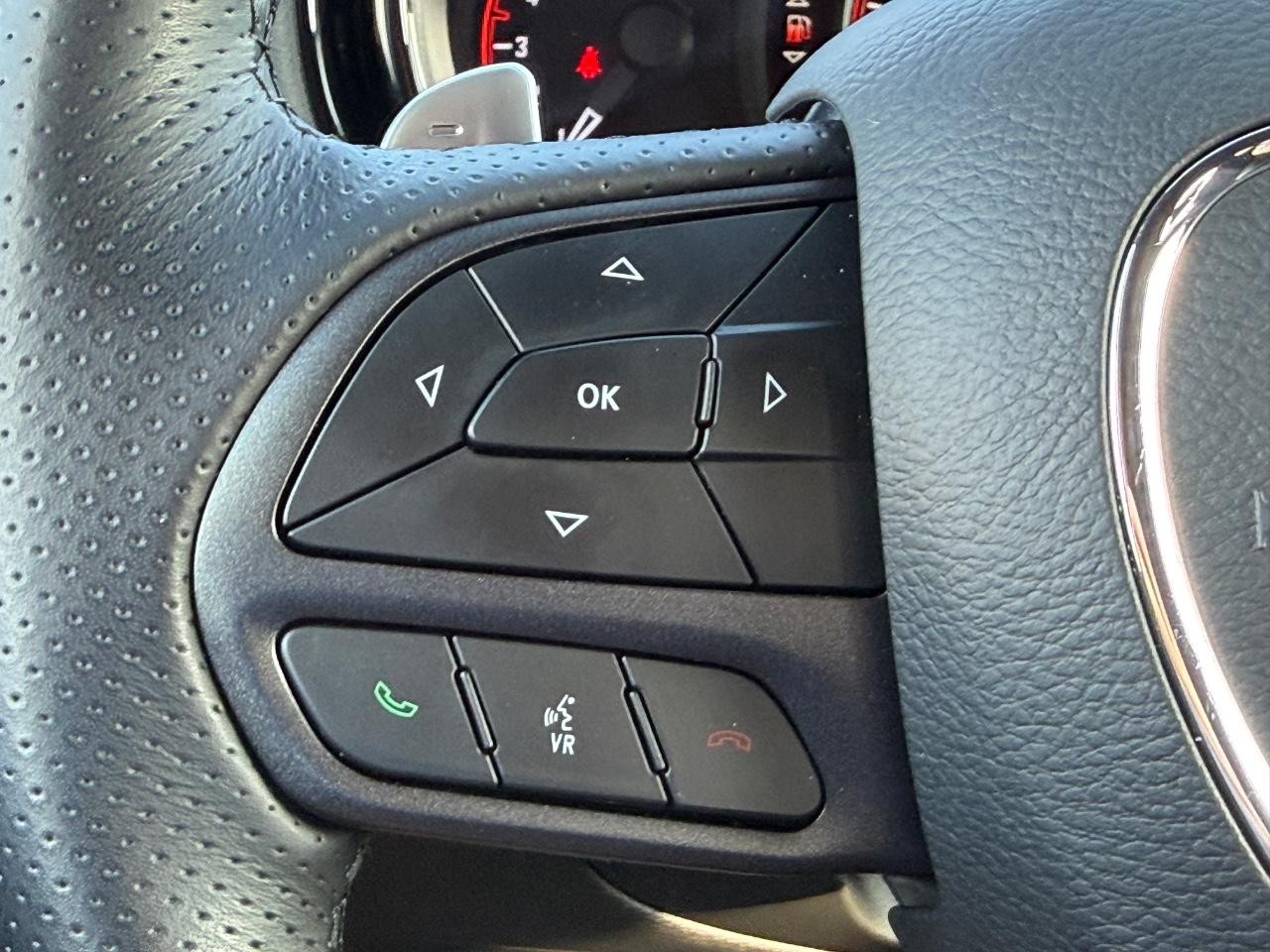 Dodge Durango Vehicle Full-screen Gallery Image 14