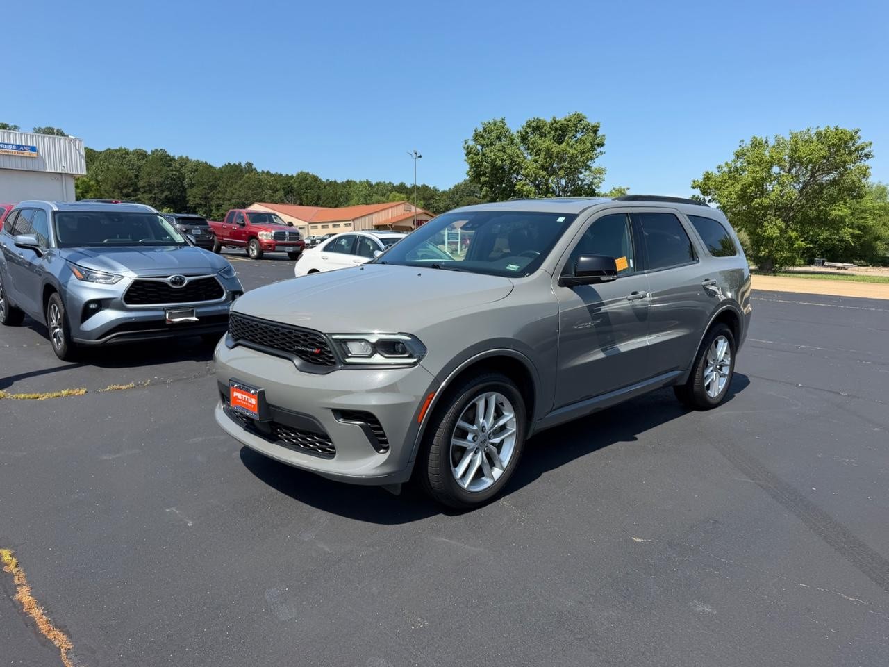 Dodge Durango Vehicle Full-screen Gallery Image 08