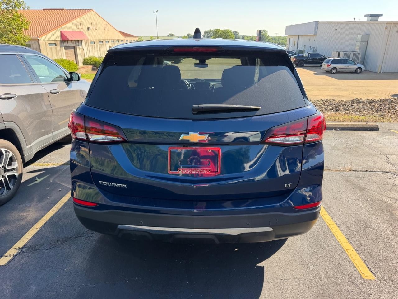 Chevrolet Equinox Vehicle Full-screen Gallery Image 03