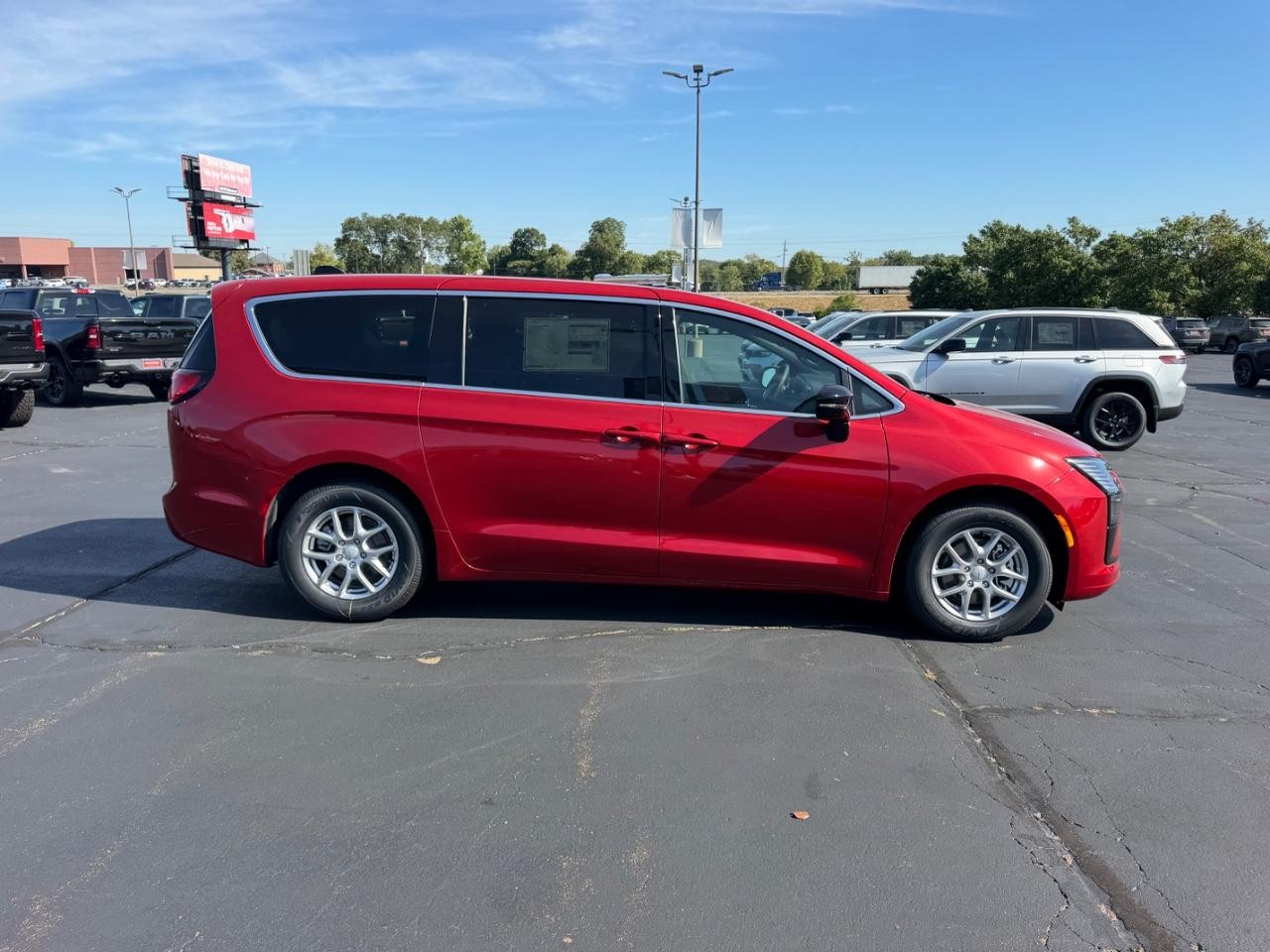 2027 Chrysler Pacifica