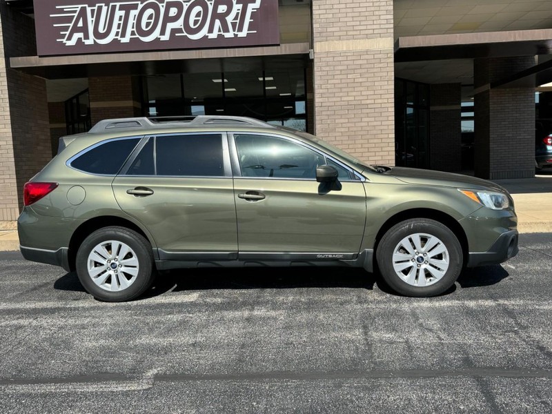 Subaru Outback Vehicle Image 02