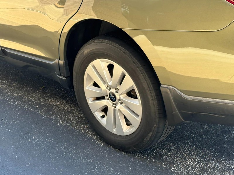 Subaru Outback Vehicle Image 05