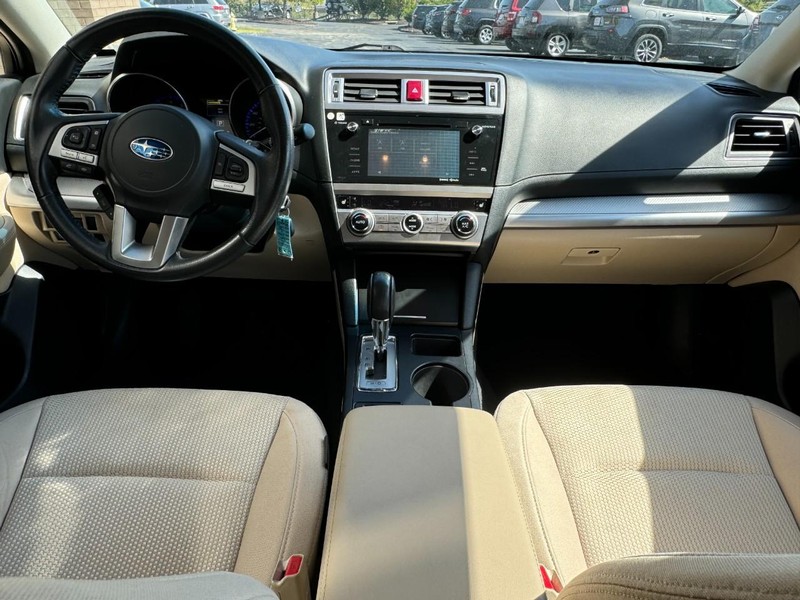 Subaru Outback Vehicle Image 11