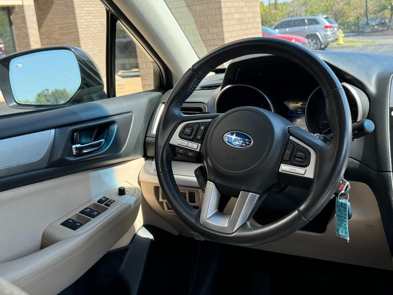 Subaru Outback Vehicle Image 12