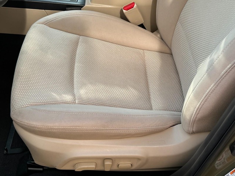 Subaru Outback Vehicle Image 23