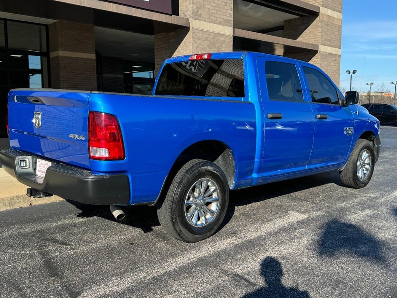 Ram 1500 Classic Vehicle Image 03