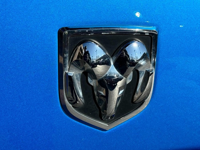 Ram 1500 Classic Vehicle Image 11