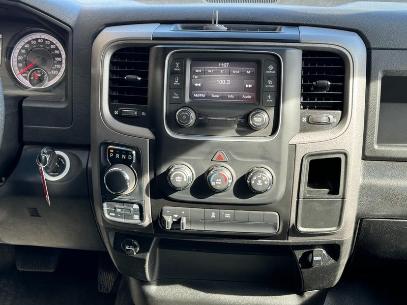 Ram 1500 Classic Vehicle Image 15