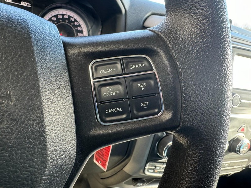 Ram 1500 Classic Vehicle Image 19