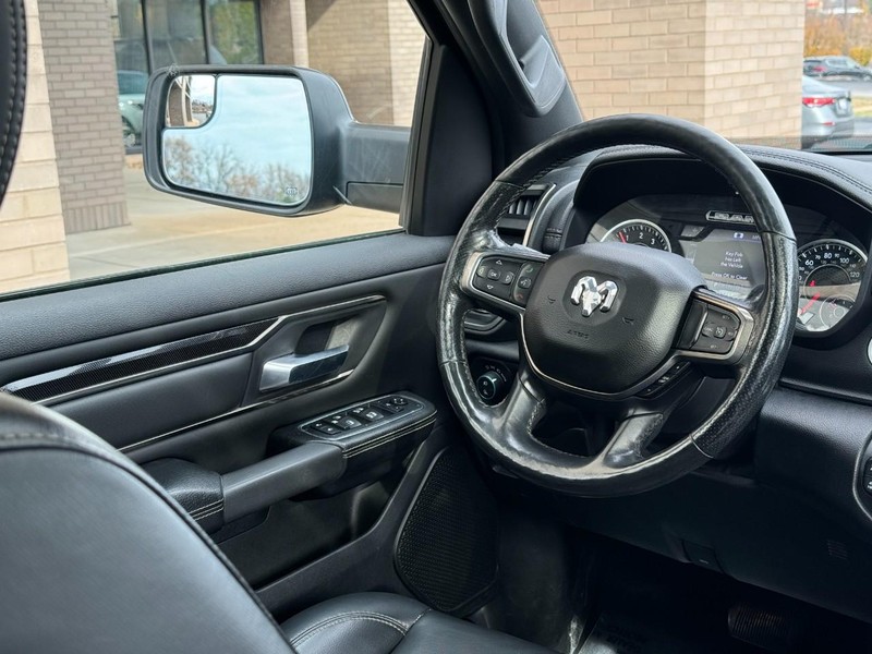 Ram 1500 Vehicle Image 14