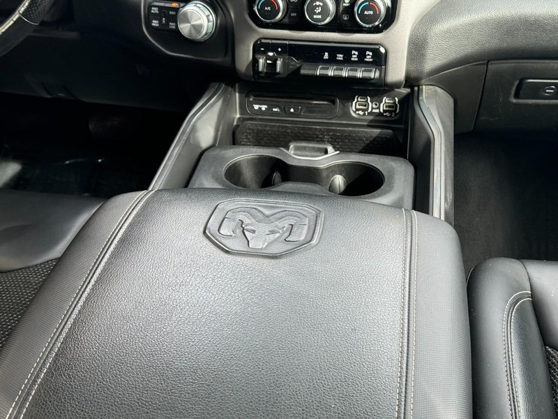 Ram 1500 Vehicle Image 16