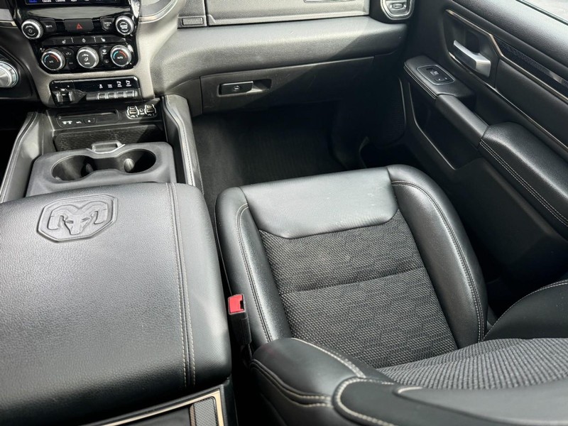 Ram 1500 Vehicle Image 17
