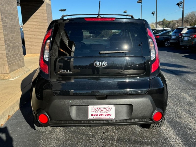 Kia Soul Vehicle Image 09