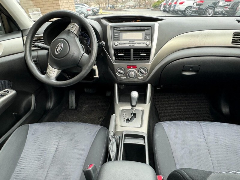 Subaru Forester Vehicle Image 11