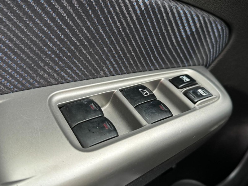 Subaru Forester Vehicle Image 22