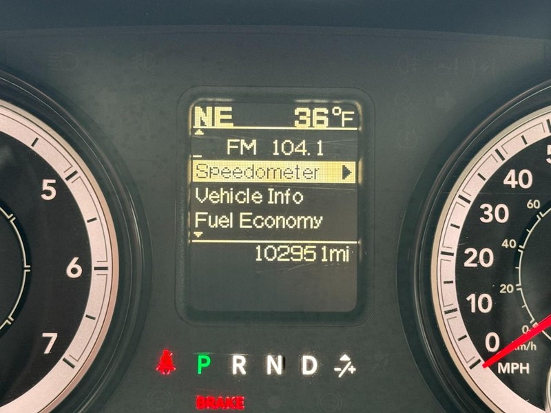 Ram 1500 Vehicle Image 16