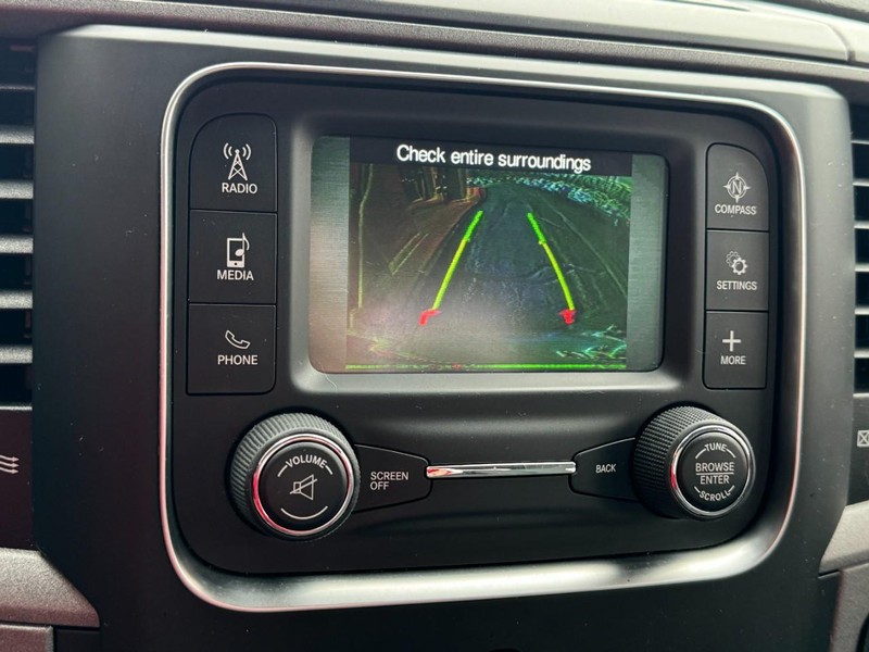 Ram 1500 Vehicle Image 18