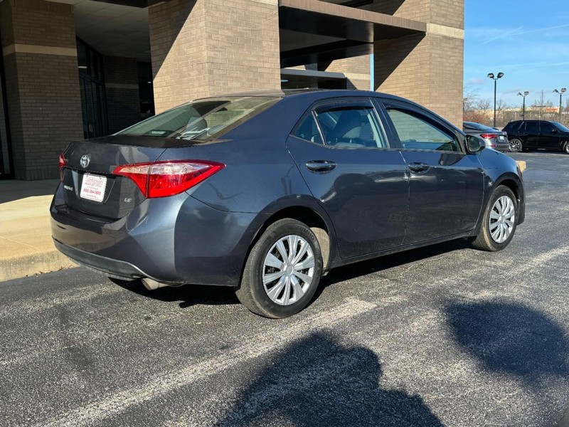 Toyota Corolla Vehicle Image 03