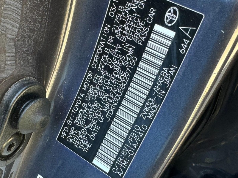 Toyota Prius Vehicle Image 27