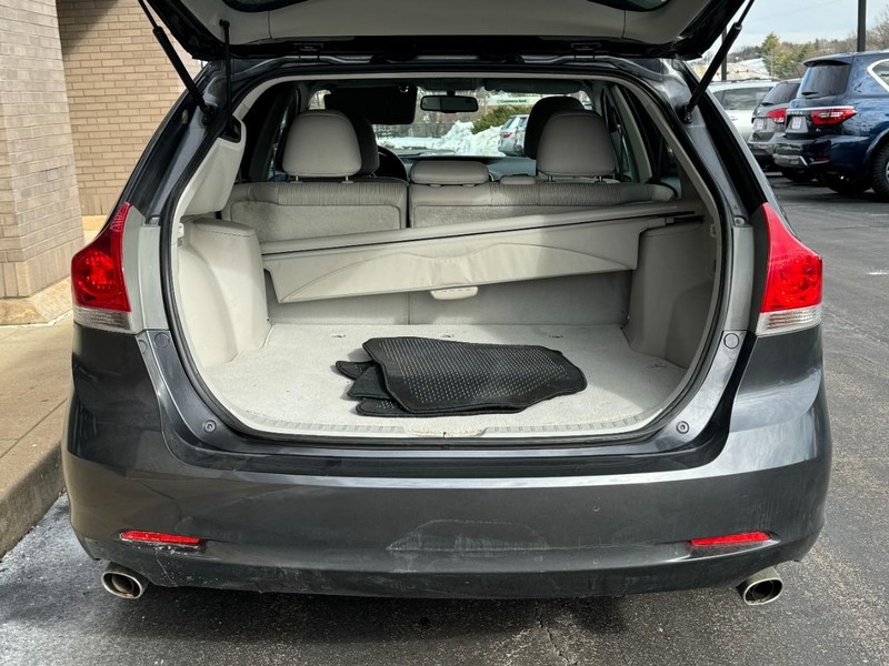 Toyota Venza Vehicle Image 08