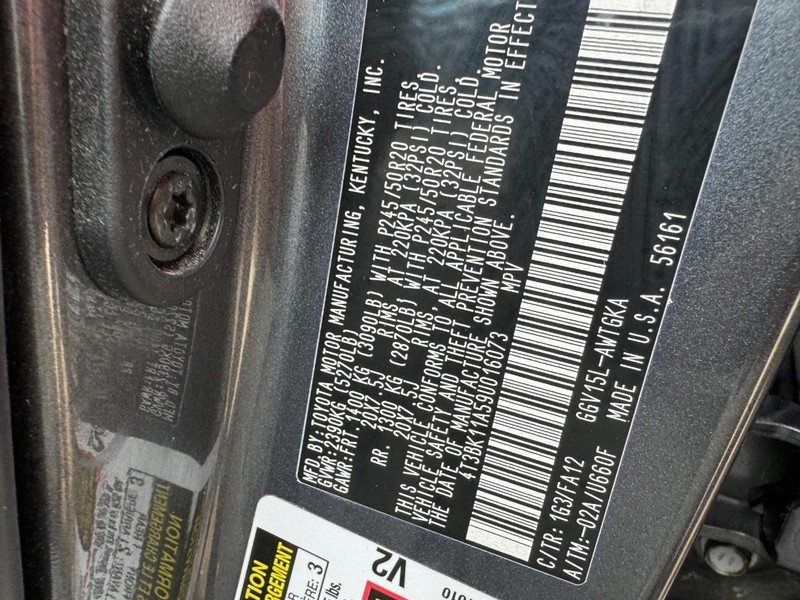 Toyota Venza Vehicle Image 21