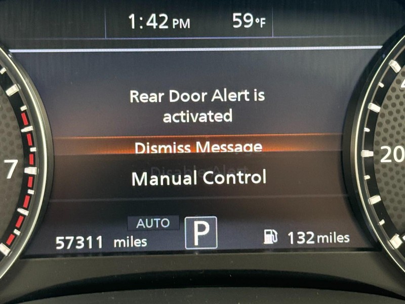 Nissan Armada Vehicle Image 20