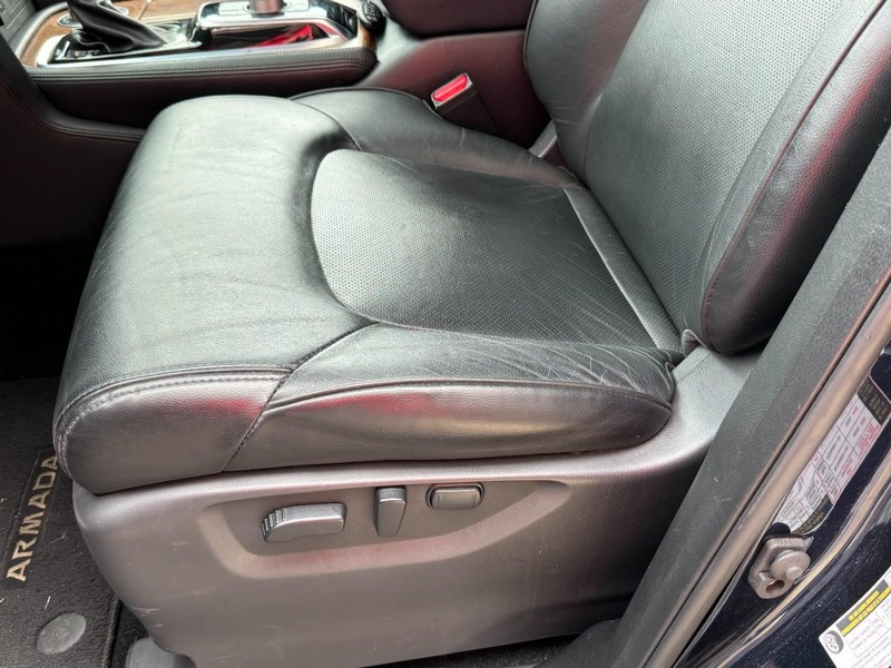 Nissan Armada Vehicle Image 26
