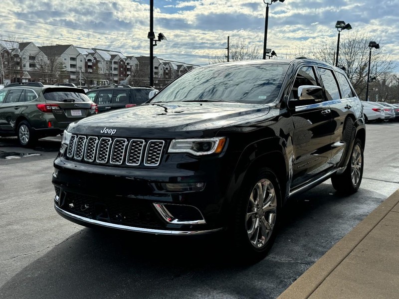 Jeep Grand Cherokee Vehicle Image 06