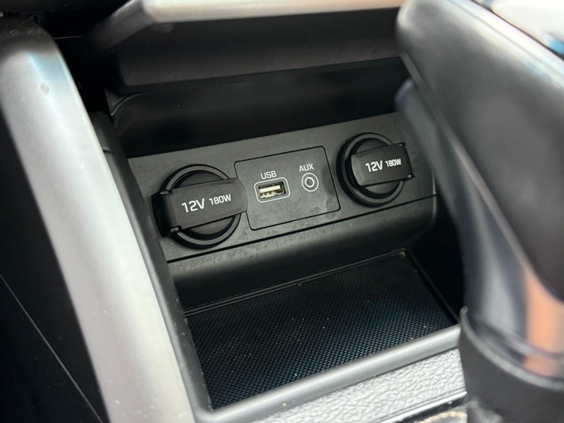 Hyundai Sonata Vehicle Image 20