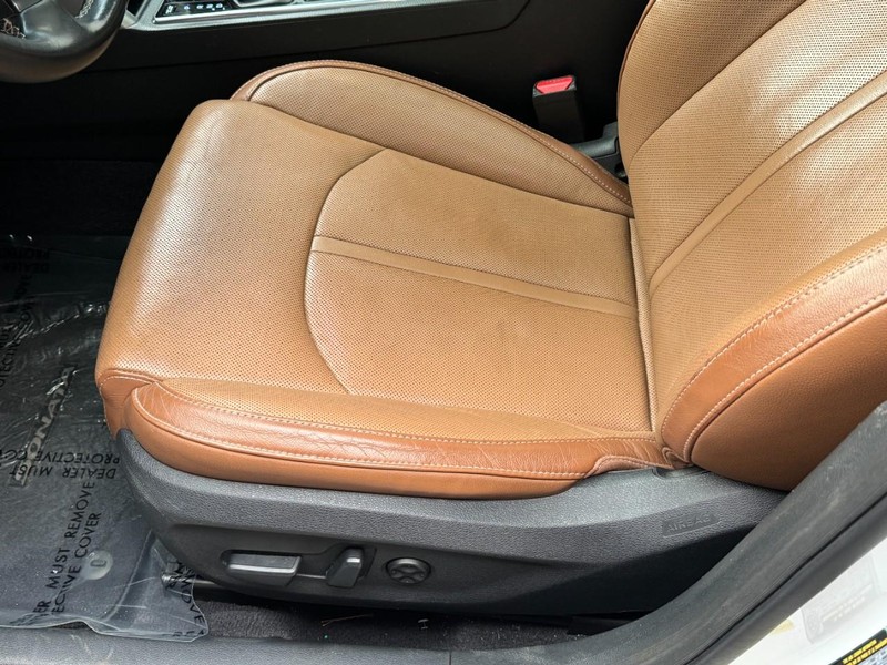 Hyundai Sonata Vehicle Image 26
