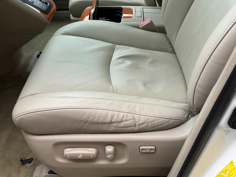 Lexus RX 350 Vehicle Image 24