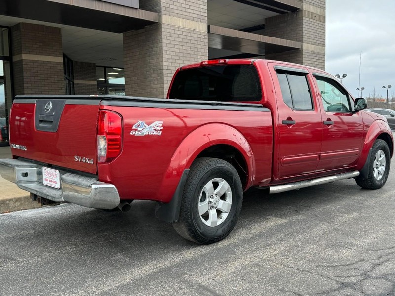 Nissan Frontier Vehicle Image 03