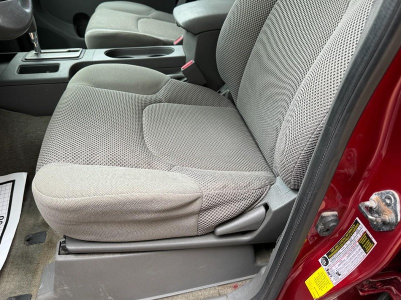 Nissan Frontier Vehicle Image 22