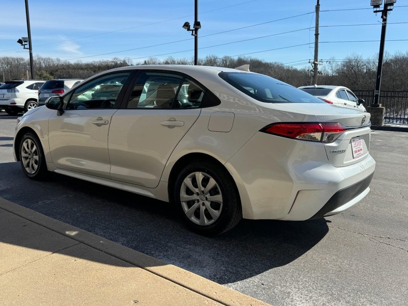 Toyota Corolla Vehicle Image 04
