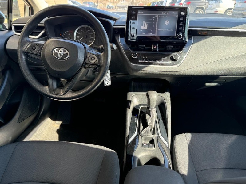 Toyota Corolla Vehicle Image 11