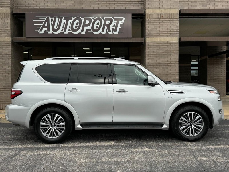 Nissan Armada Vehicle Image 02