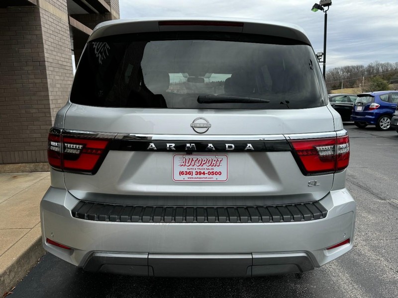 Nissan Armada Vehicle Image 09