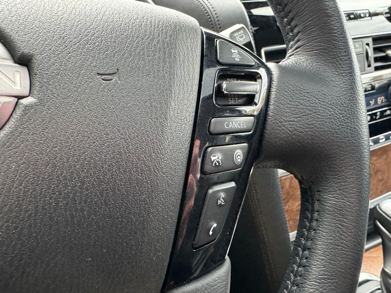 Nissan Armada Vehicle Image 20