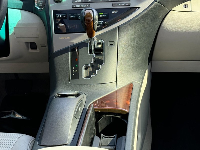 Lexus RX 350 Vehicle Image 14