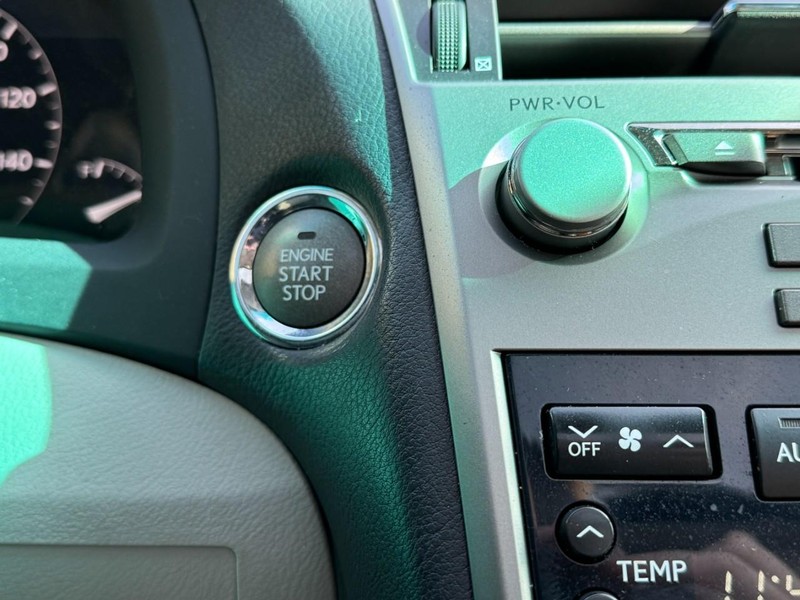 Lexus RX 350 Vehicle Image 22