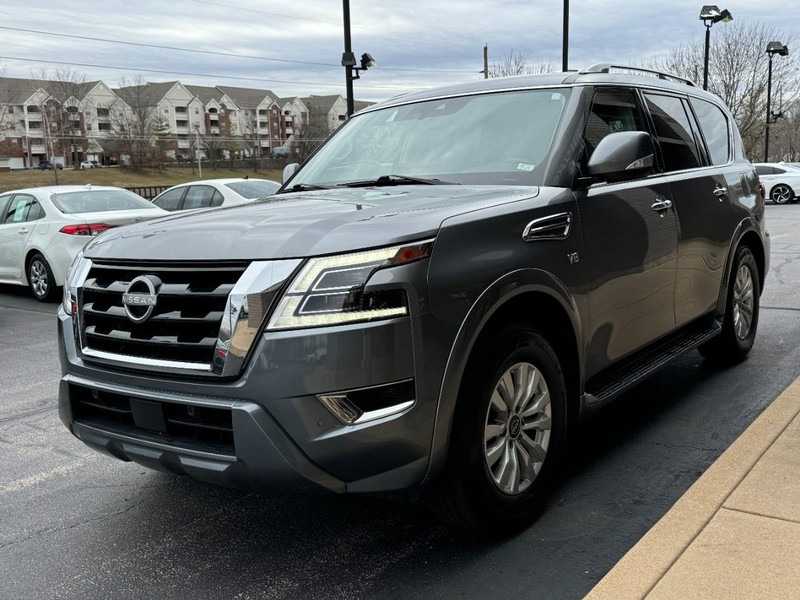 Nissan Armada Vehicle Image 06