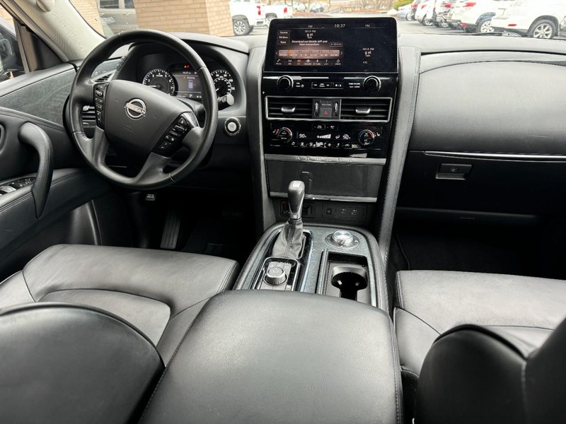 Nissan Armada Vehicle Image 12