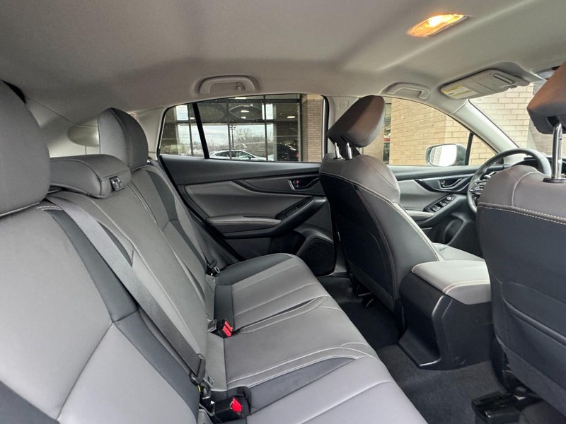 Subaru Crosstrek Vehicle Image 10