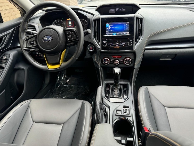Subaru Crosstrek Vehicle Image 11