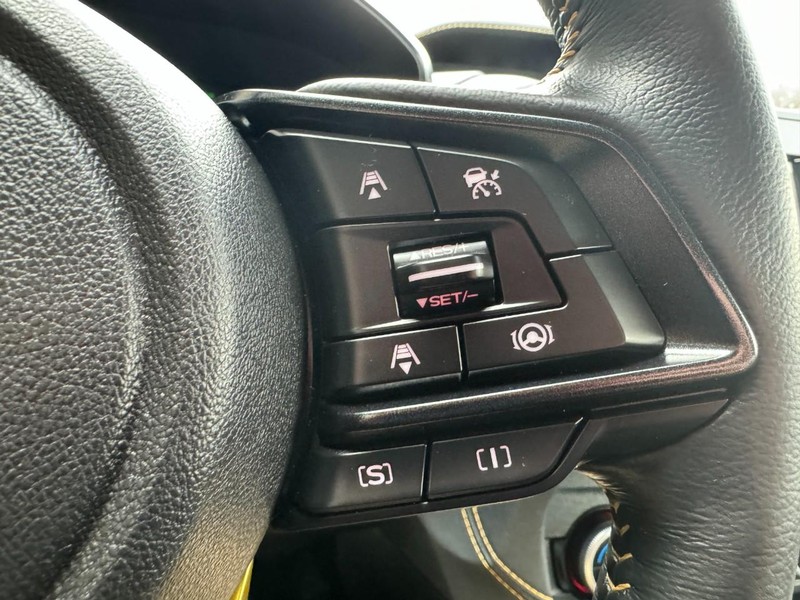 Subaru Crosstrek Vehicle Image 17
