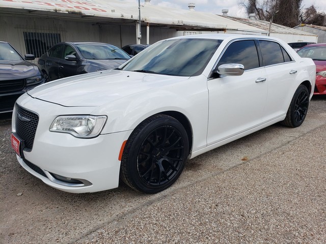 more details - chrysler 300