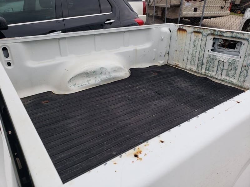 Chevrolet Colorado Vehicle Full-screen Gallery Image 07