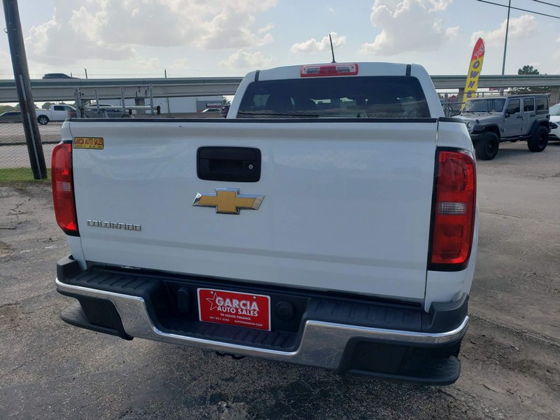 Chevrolet Colorado Vehicle Full-screen Gallery Image 04