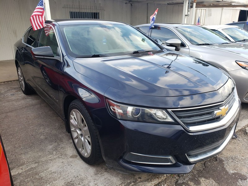 Chevrolet Impala Vehicle Full-screen Gallery Image 02