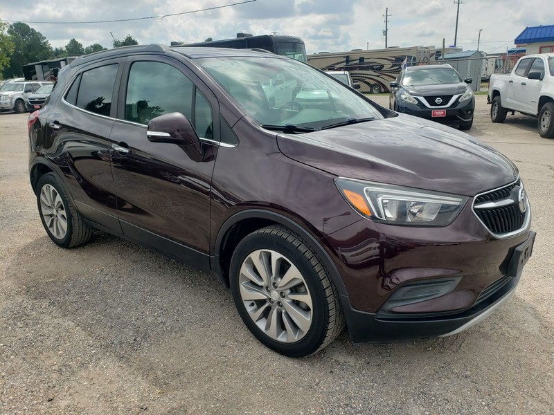 Buick Encore Vehicle Full-screen Gallery Image 03